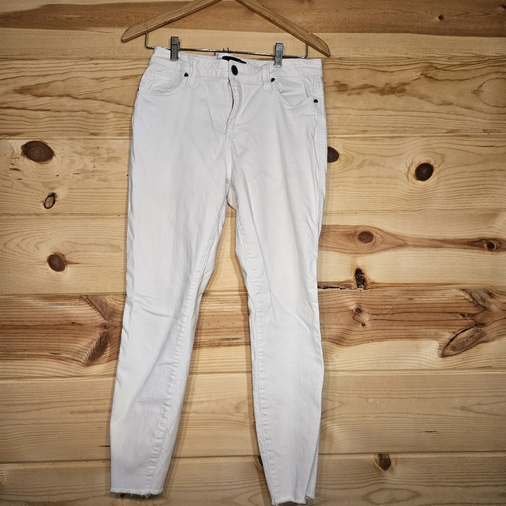 Kut from the Kloth White Connie High Rise Skinny Ankle  Pants Raw Hem Size 8